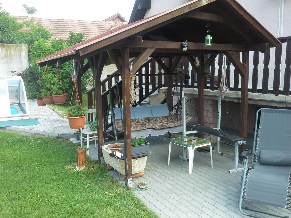 Appartamento Utulny Privat Veľký Meder Esterno foto