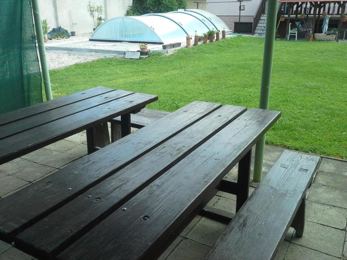 Appartamento Utulny Privat Veľký Meder Esterno foto