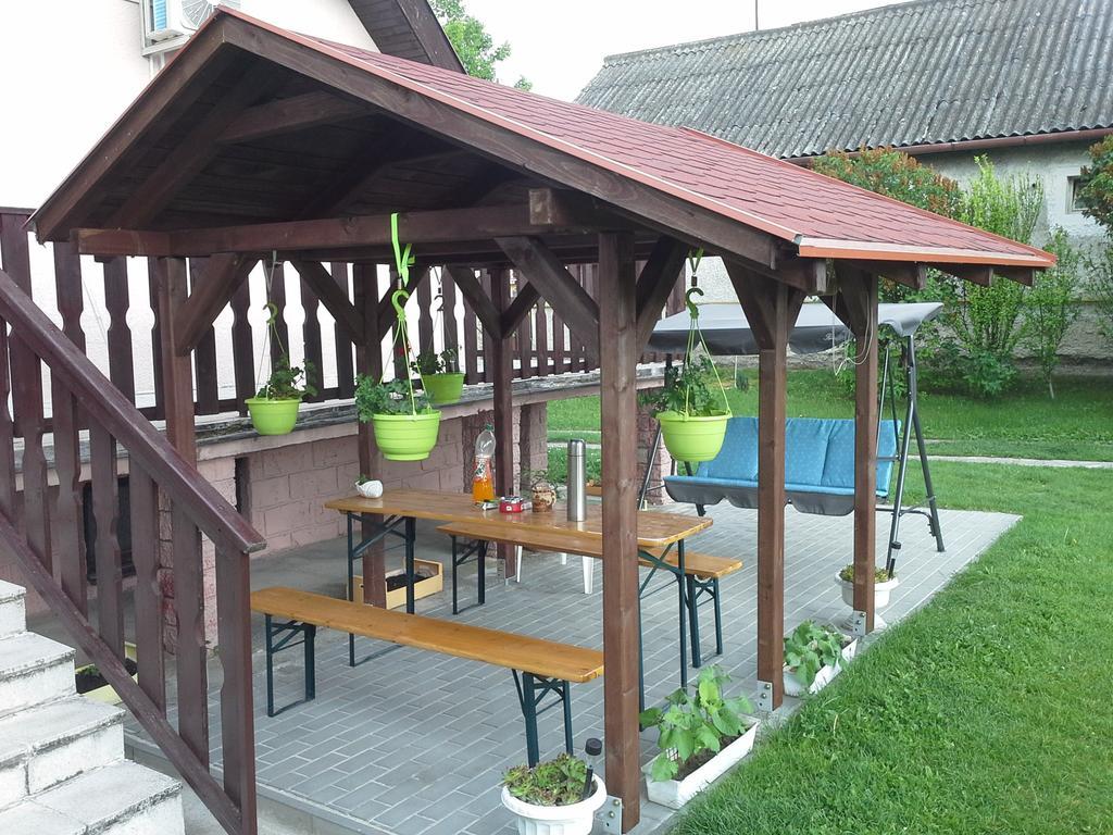 Appartamento Utulny Privat Veľký Meder Esterno foto