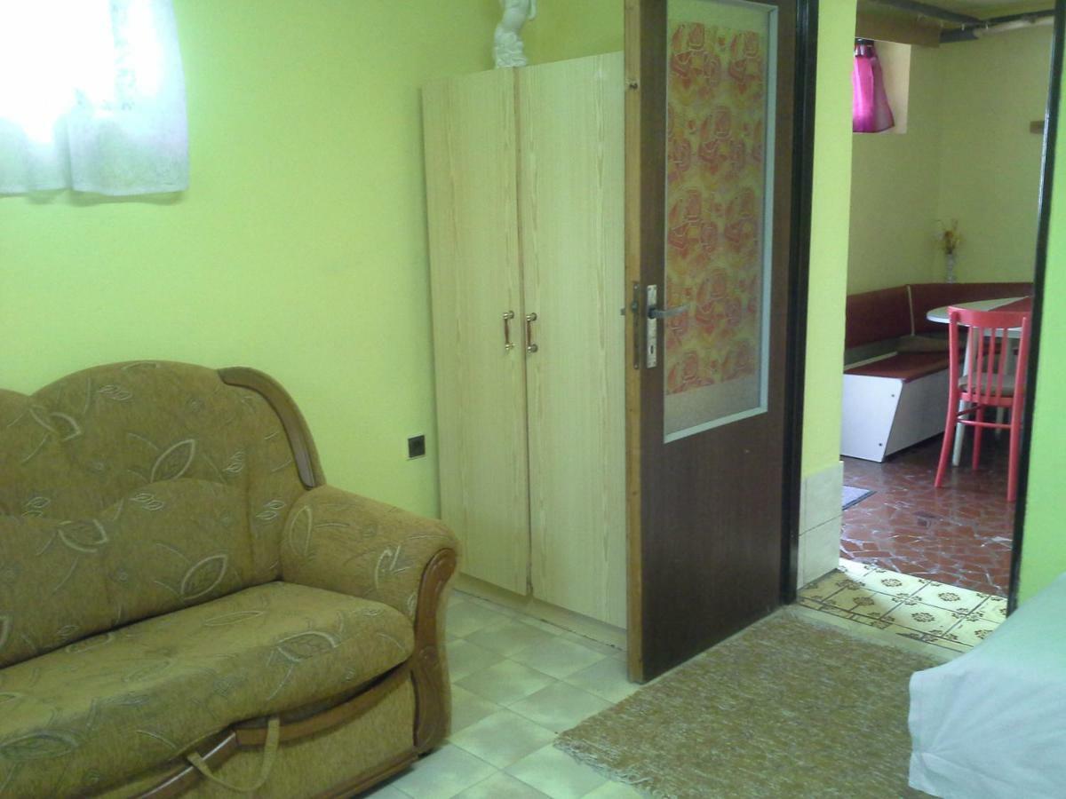Appartamento Utulny Privat Veľký Meder Esterno foto